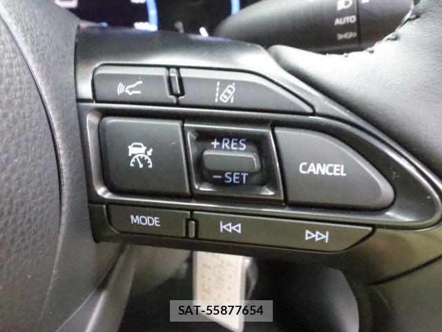 Toyota YARIS CROSS 2023-02 7621624-19