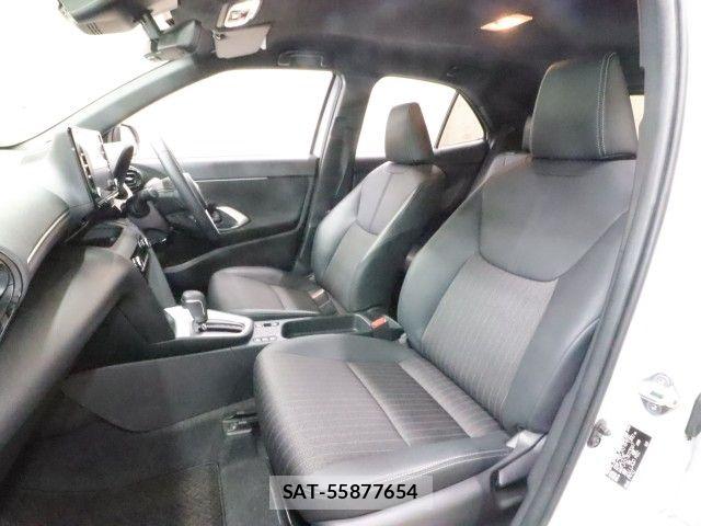 Toyota YARIS CROSS 2023-02 7621624-6
