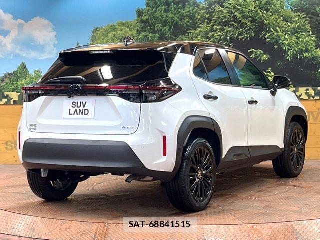 Toyota YARIS CROSS 2025-05 7621613-16
