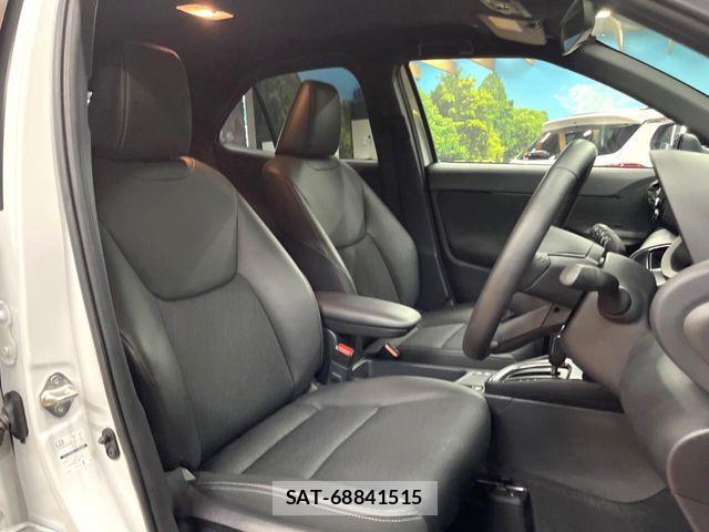 Toyota YARIS CROSS 2025-05 7621613-7