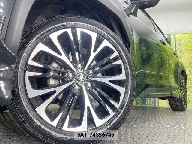 Toyota YARIS CROSS 2024-02 7621614-12