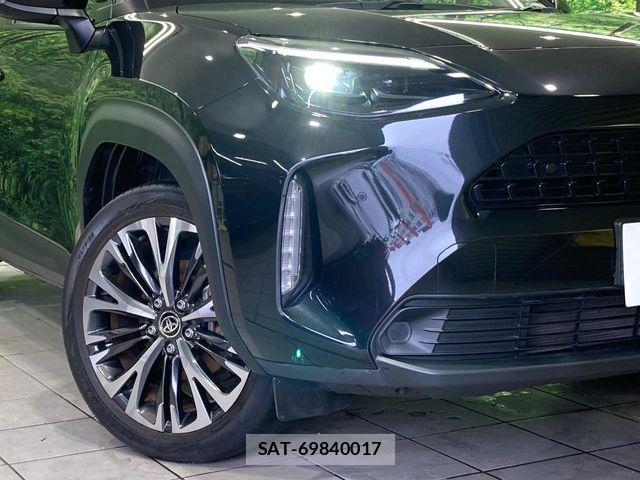 Toyota YARIS CROSS 2021-12 7621640-11