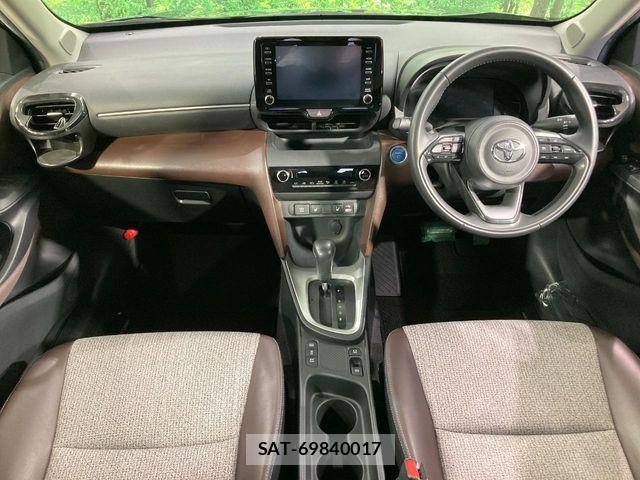 Toyota YARIS CROSS 2021-12 7621640-1