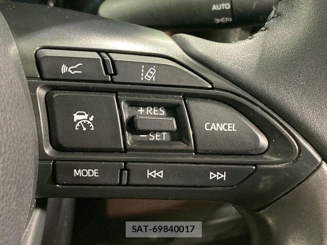 Toyota YARIS CROSS 2021-12 7621640-4