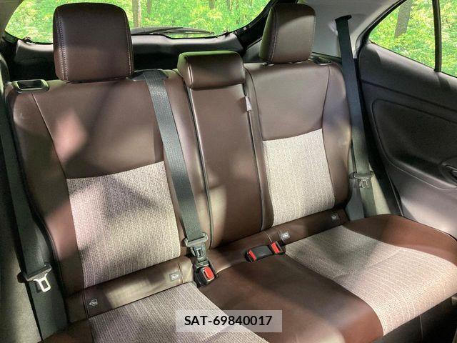 Toyota YARIS CROSS 2021-12 7621640-8