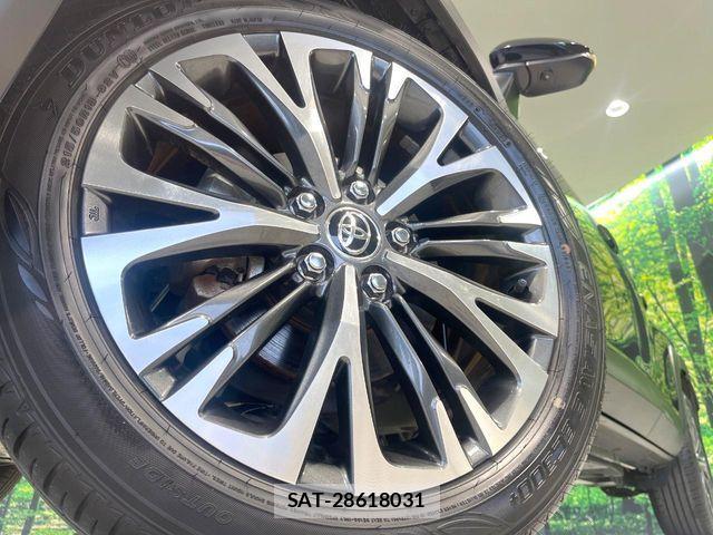 Toyota YARIS CROSS 2023-09 7731176-12
