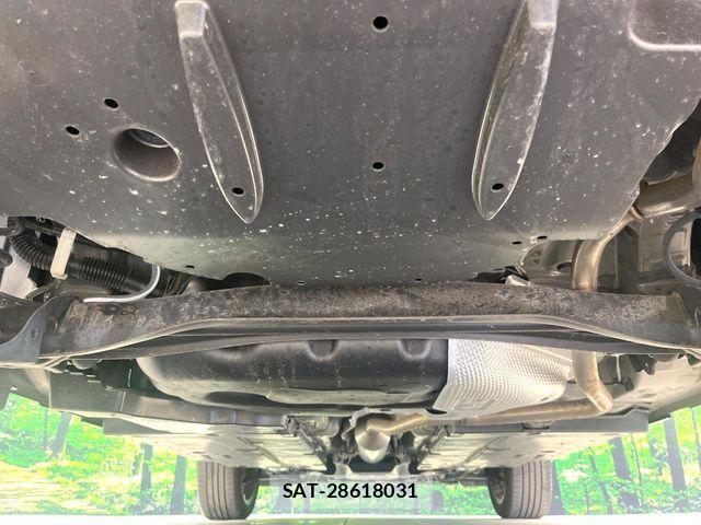 Toyota YARIS CROSS 2023-09 7731176-18