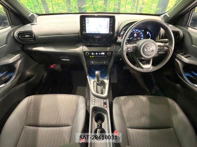 Toyota YARIS CROSS 2023-09 7731176-1