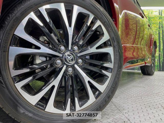 Toyota YARIS CROSS 2024-09 7731166-12