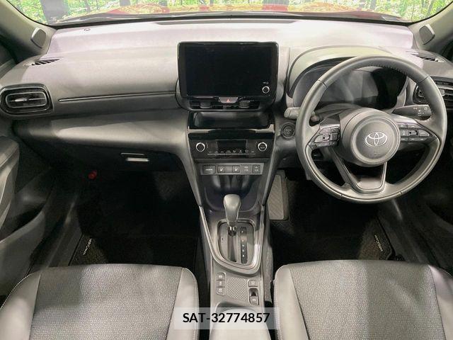 Toyota YARIS CROSS 2024-09 7731166-1