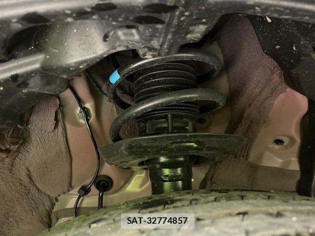 Toyota YARIS CROSS 2024-09 7731166-19