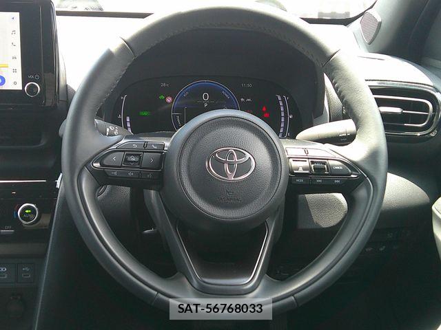 Toyota YARIS CROSS 2025-10 7731168-24