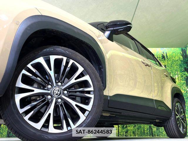 Toyota YARIS CROSS 2020-11 7731204-16