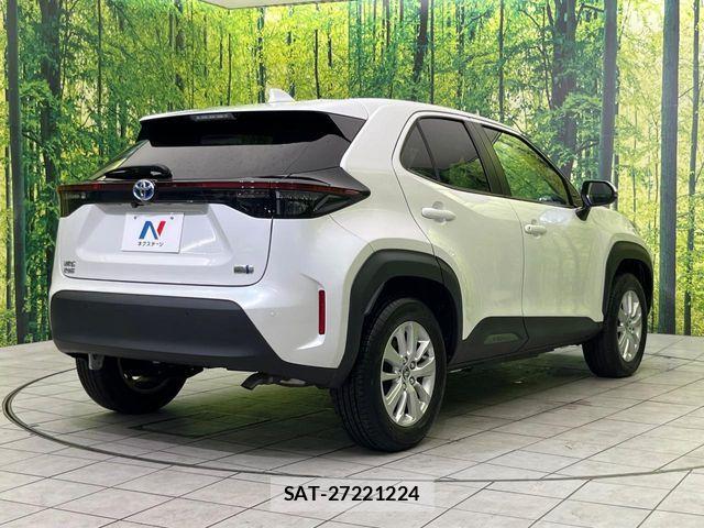 Toyota YARIS CROSS 2022-11 7731190-16