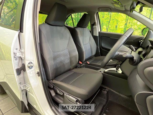 Toyota YARIS CROSS 2022-11 7731190-7