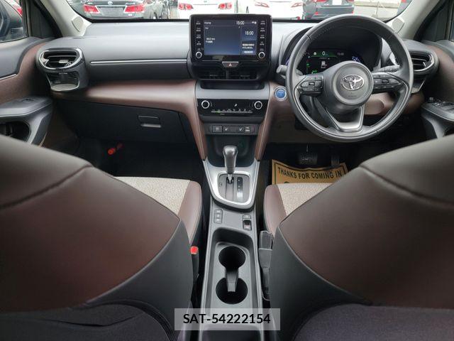 Toyota YARIS CROSS 2020-09 7731199-19