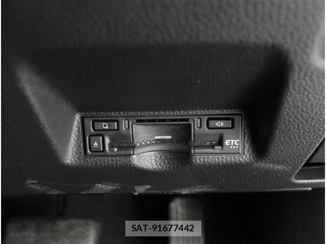 Toyota YARIS CROSS 2024-11 7731187-4