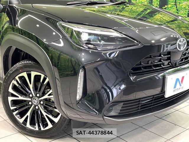 Toyota YARIS CROSS 2025-12 7731165-11