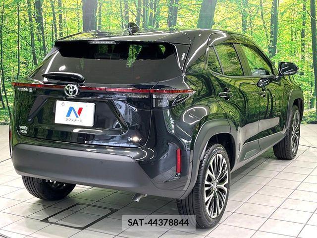 Toyota YARIS CROSS 2025-12 7731165-16