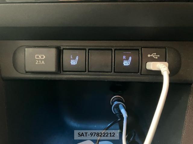 Toyota YARIS CROSS 2021-02 7731212-21