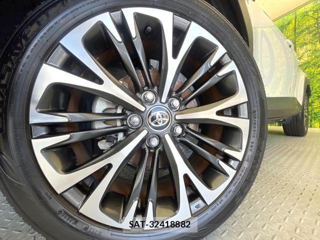 Toyota YARIS CROSS 2020-10 7731193-12