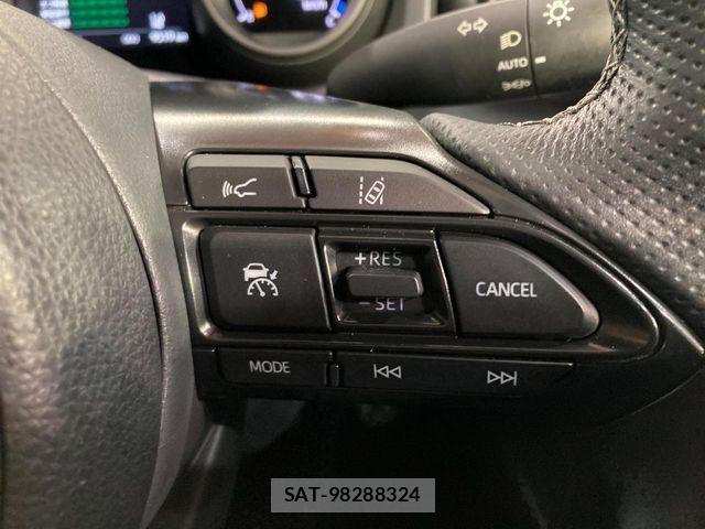 Toyota YARIS CROSS 2023-10 7731170-5