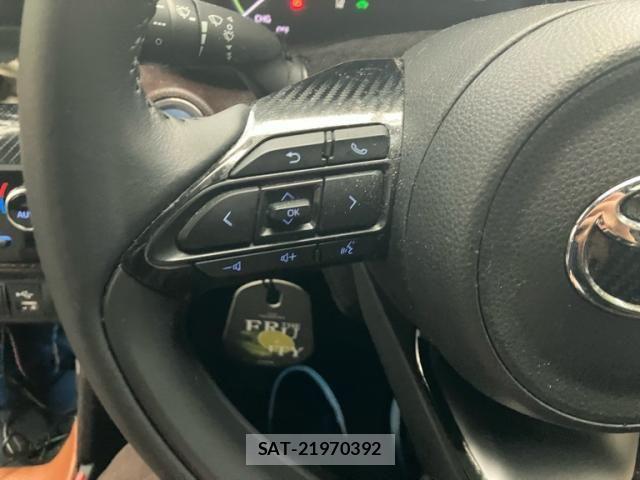 Toyota YARIS CROSS 2020-10 7790819-18