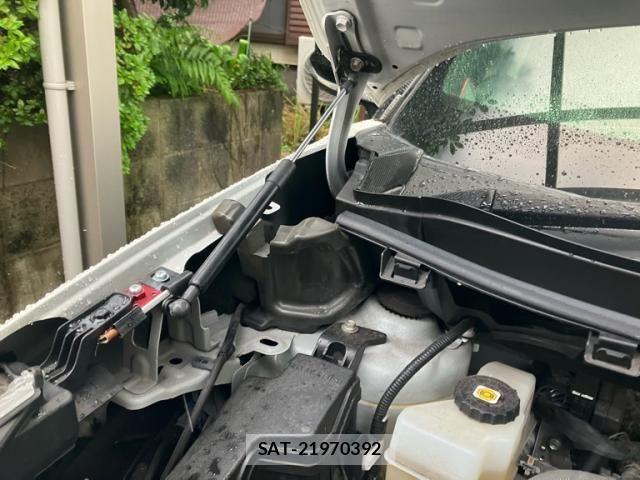 Toyota YARIS CROSS 2020-10 7790819-27