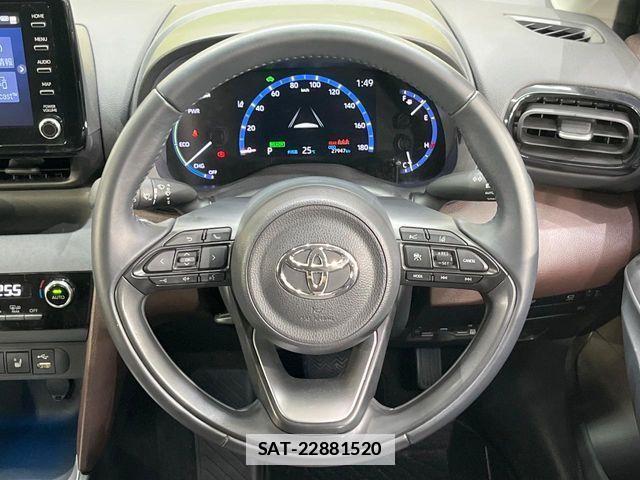 Toyota YARIS CROSS 2020-11 7790824-10
