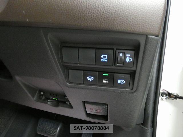 Toyota YARIS CROSS 2022-08 7880786-11