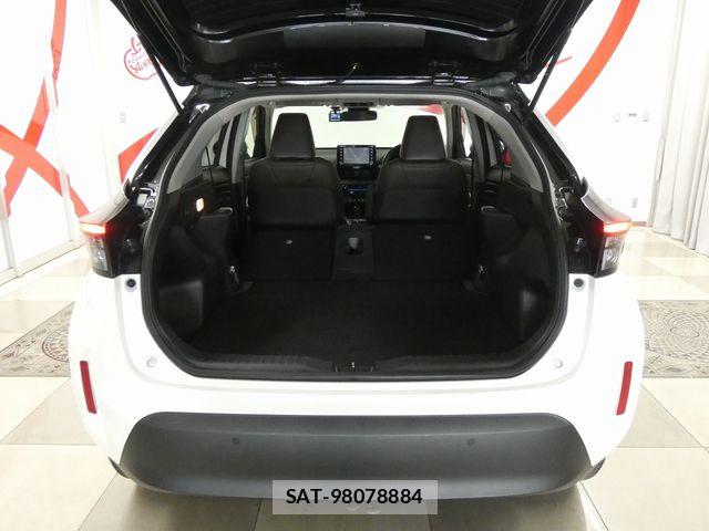Toyota YARIS CROSS 2022-08 7880786-7