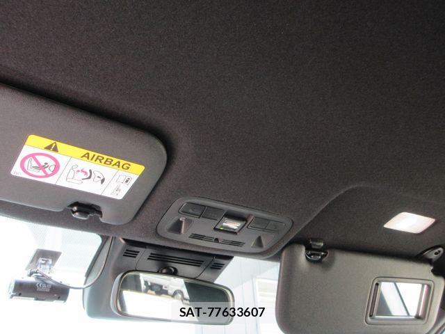 Toyota YARIS CROSS 2025-10 7880779-14