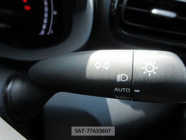 Toyota YARIS CROSS 2025-10 7880779-6