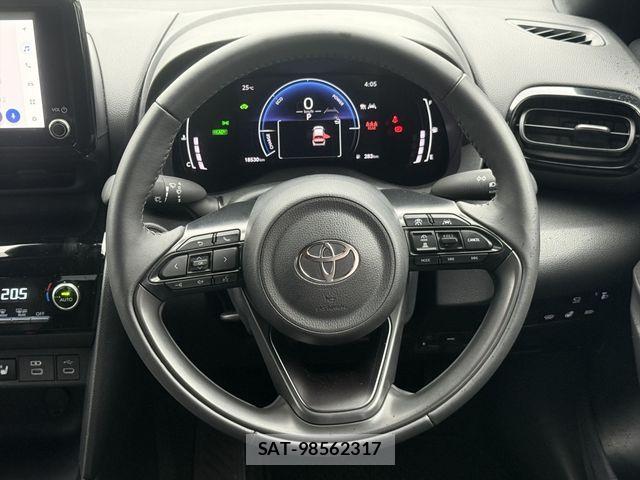Toyota YARIS CROSS 2025-10 7880780-12
