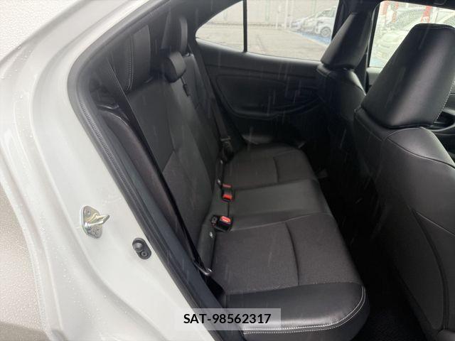 Toyota YARIS CROSS 2025-10 7880780-15