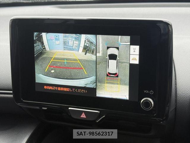 Toyota YARIS CROSS 2025-10 7880780-18