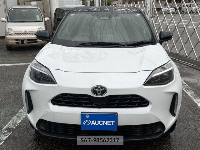 Toyota YARIS CROSS 2025-10 7880780-1