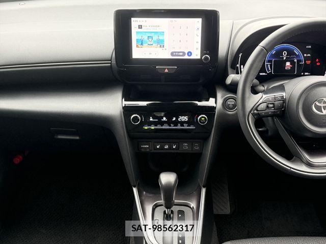 Toyota YARIS CROSS 2025-10 7880780-20