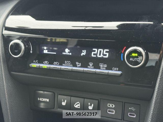 Toyota YARIS CROSS 2025-10 7880780-26