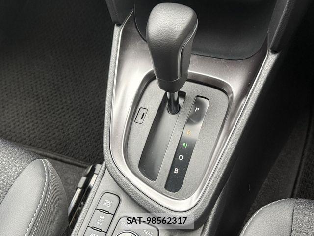 Toyota YARIS CROSS 2025-10 7880780-27