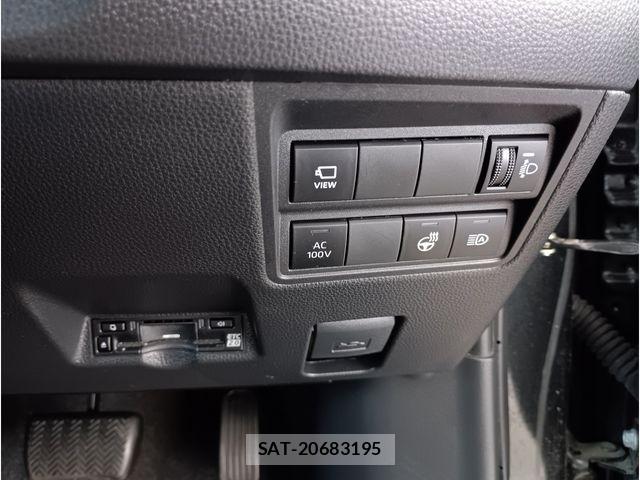 Toyota YARIS CROSS 2024-05 7880784-12
