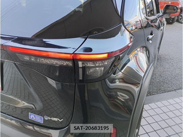 Toyota YARIS CROSS 2024-05 7880784-5