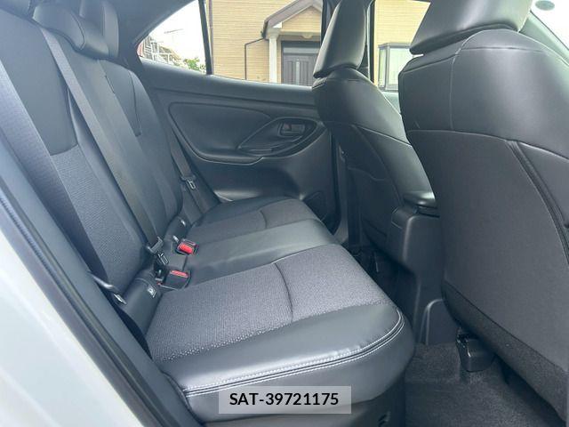 Toyota YARIS CROSS 2026-06 7880777-16