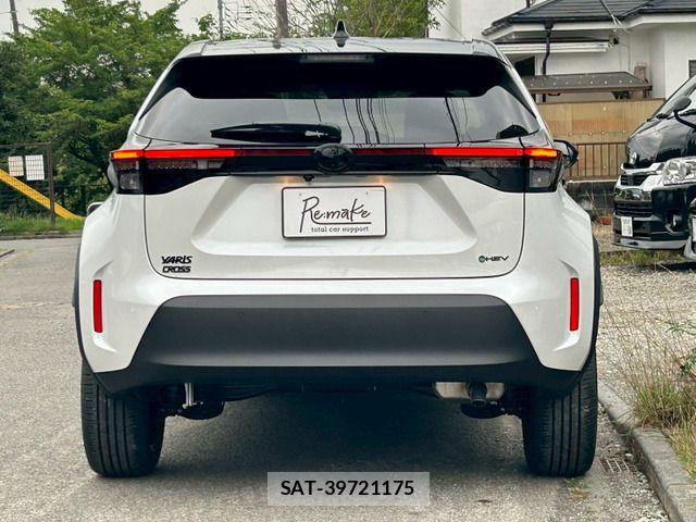 Toyota YARIS CROSS 2026-06 7880777-5