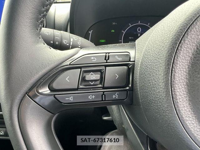 Toyota YARIS CROSS 2025-10 7880781-13