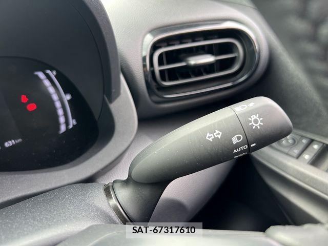 Toyota YARIS CROSS 2025-10 7880781-16