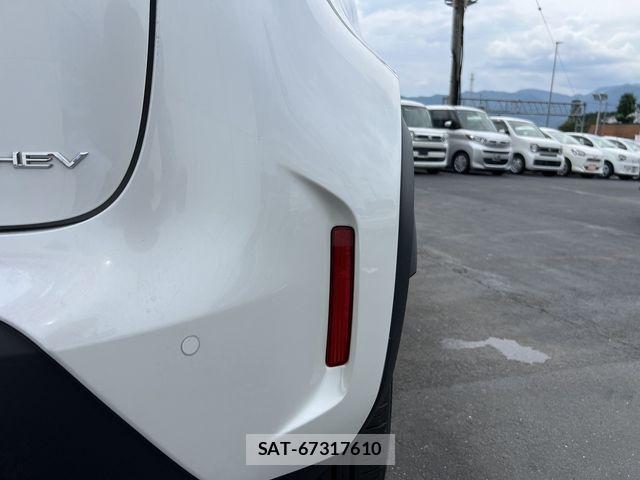 Toyota YARIS CROSS 2025-10 7880781-23