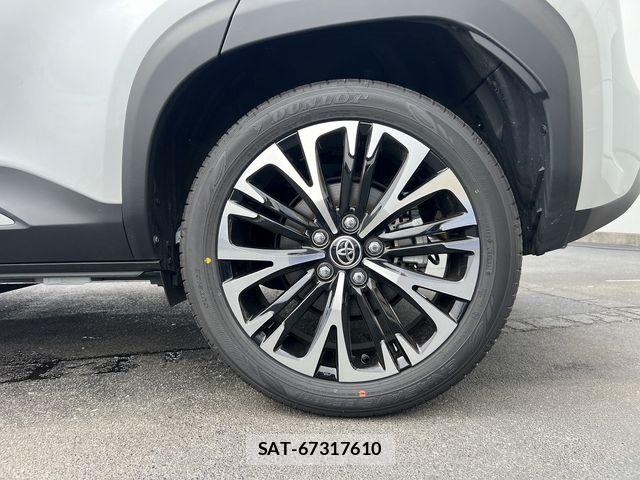 Toyota YARIS CROSS 2025-10 7880781-26