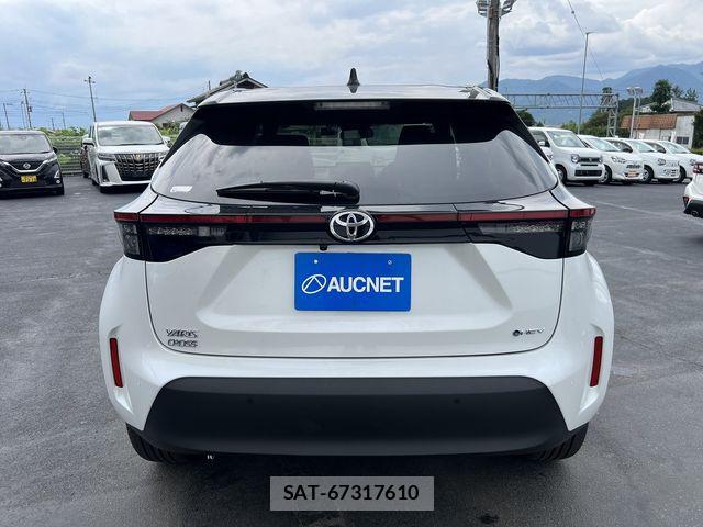 Toyota YARIS CROSS 2025-10 7880781-4