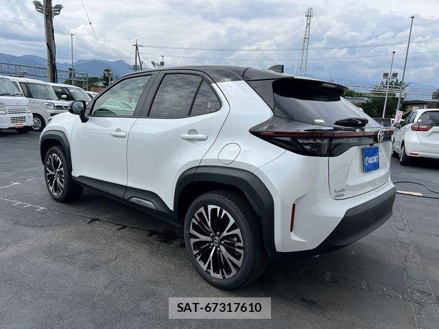 Toyota YARIS CROSS 2025-10 7880781-5